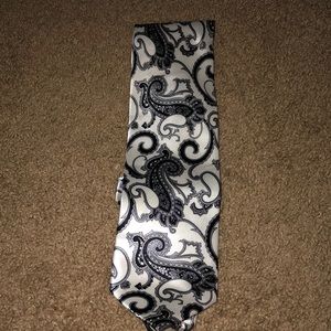 Men’s Karl Knox silk tie